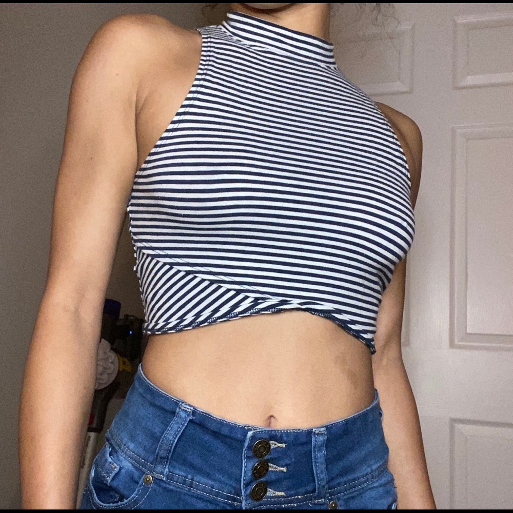 Hollister black & white striped crop top